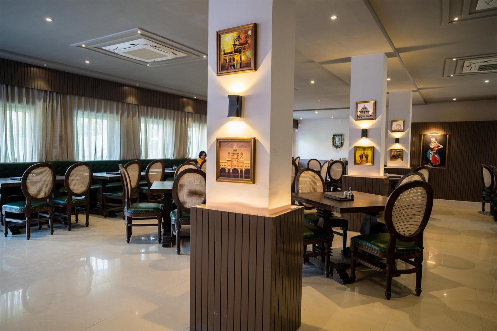Tiger'S Trail Hotel & Food Court Kumbhalgarh Bagian luar foto