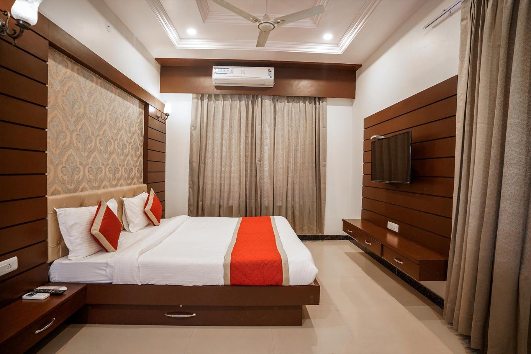 Tiger'S Trail Hotel & Food Court Kumbhalgarh Bagian luar foto