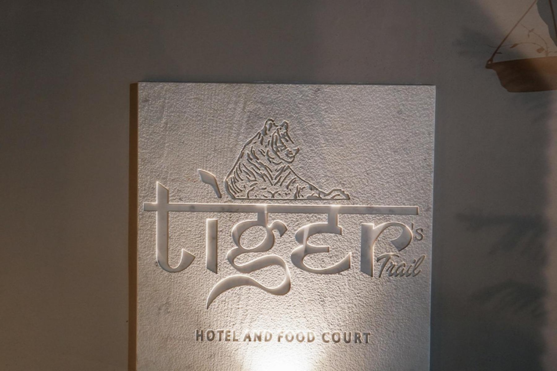 Tiger'S Trail Hotel & Food Court Kumbhalgarh Bagian luar foto