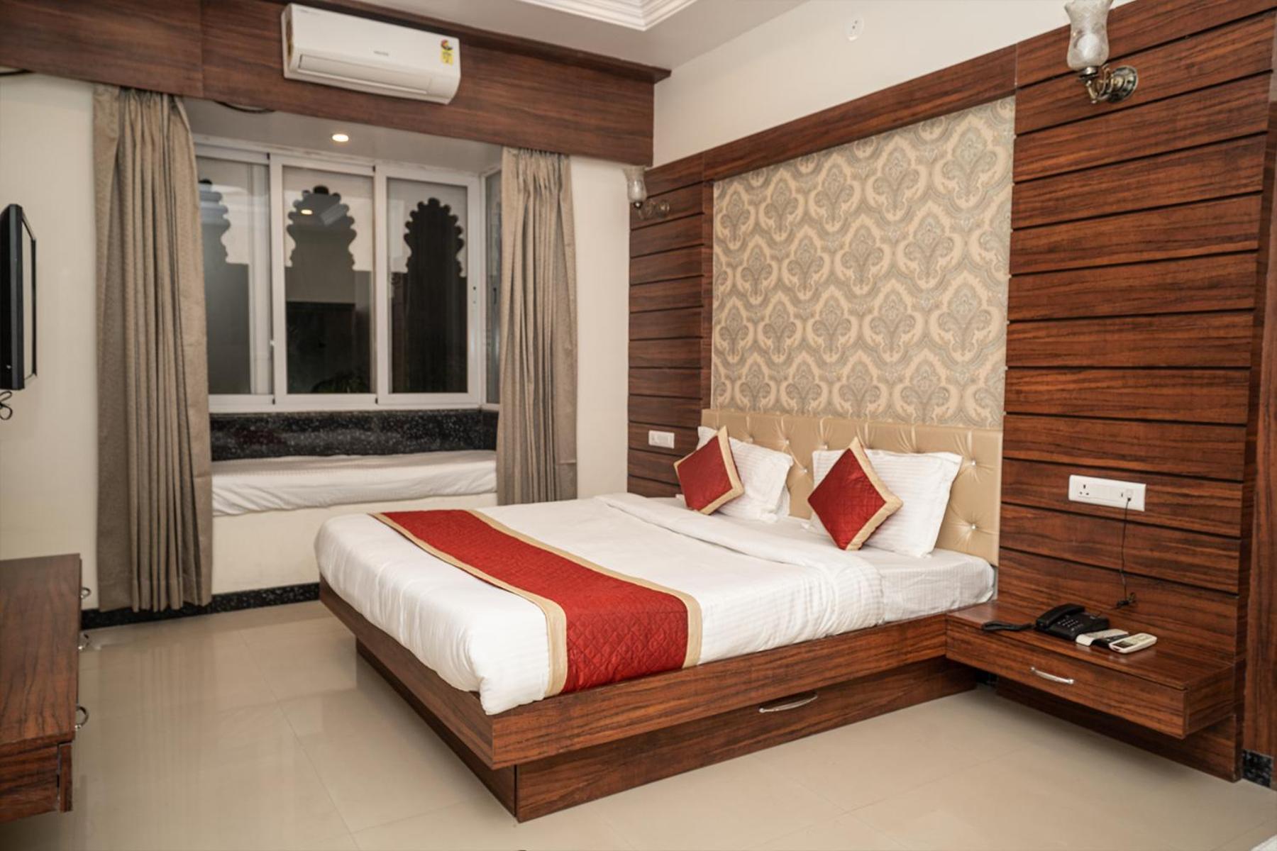 Tiger'S Trail Hotel & Food Court Kumbhalgarh Bagian luar foto